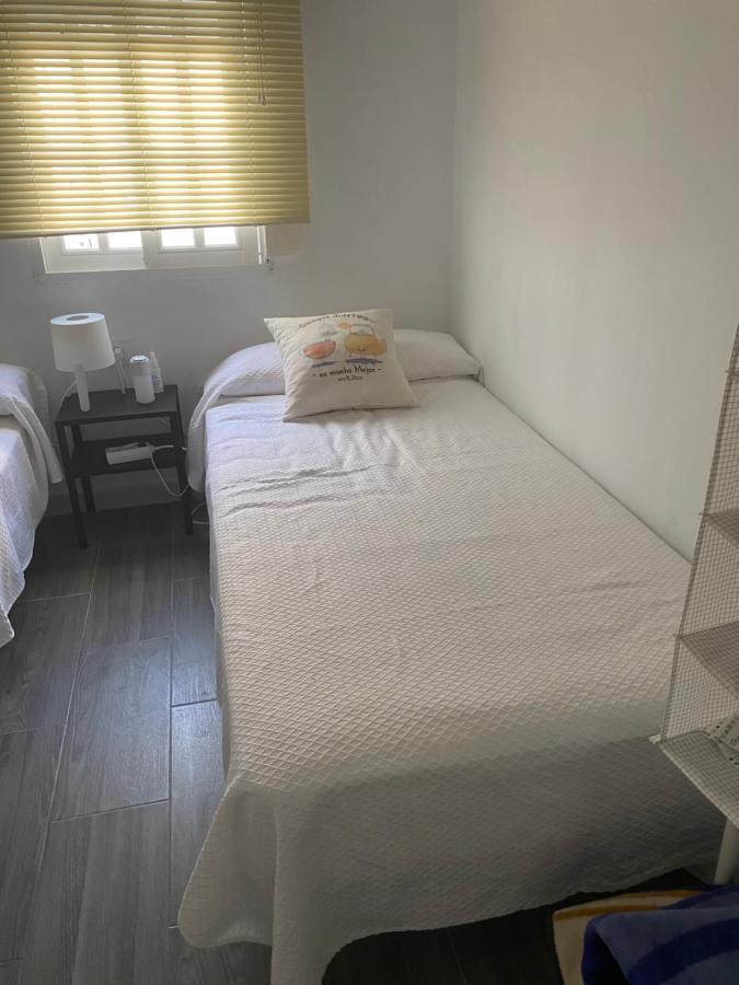 Habitaciones La Vina Cadix Extérieur photo
